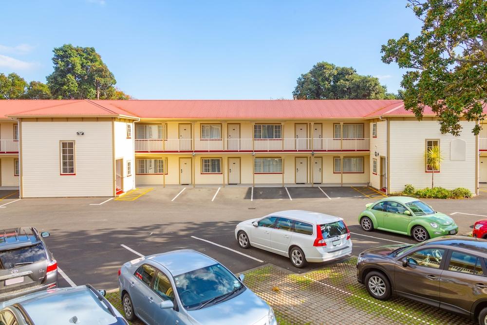 Bks Pioneer Motel Auckland Exterior photo
